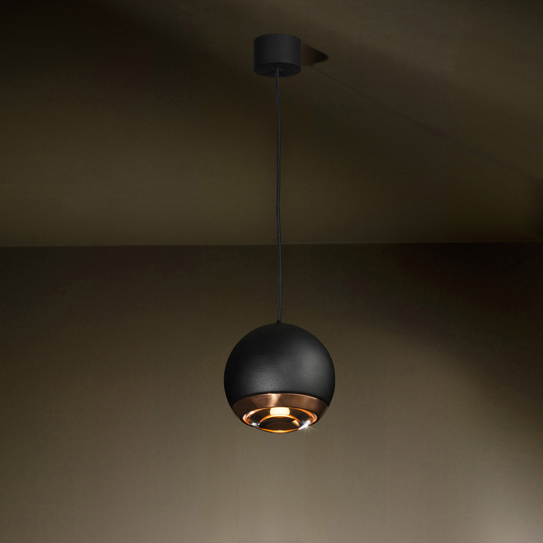 Berrier-BLK 